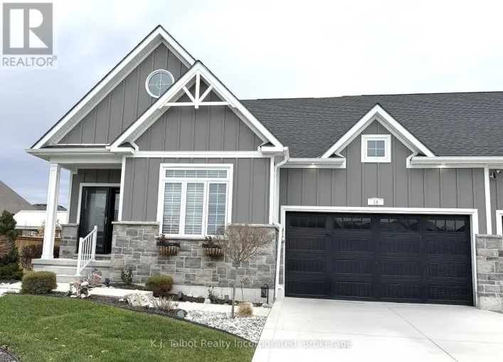 18 TATTERSALL LANE, Lambton Shores