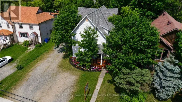 18 WILLIAM STREET, Parry Sound