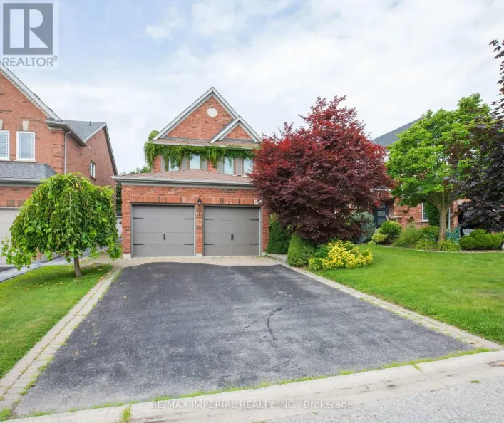 18 WINDBREAK CRESCENT, Whitby