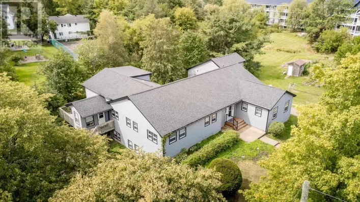18 Woodman Road, Wolfville