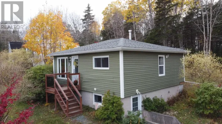 180 Lakeview Avenue, Middle Sackville