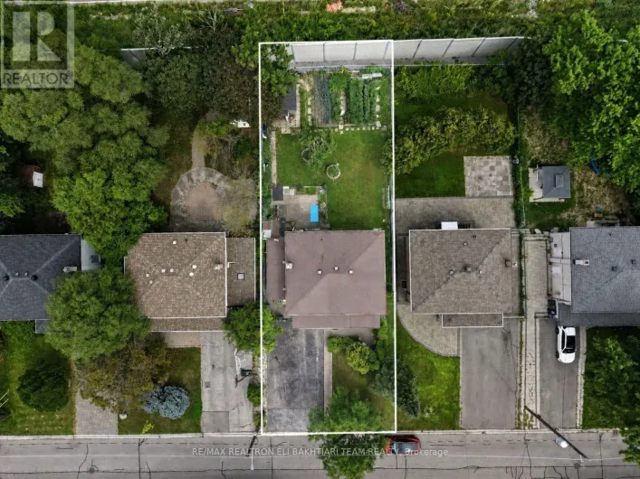 180 WOODSWORTH ROAD, Toronto