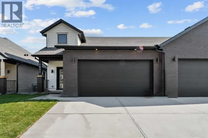 1800, 15 Coopersfield Link SW, Airdrie