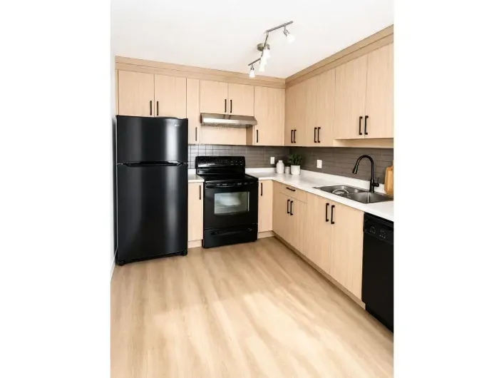 1801 13618 100 AVENUE, Surrey