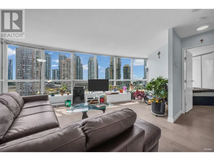 1801 6088 WILLINGDON AVENUE, Burnaby