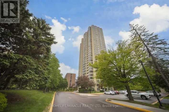 1802 - 8 LISA STREET, Brampton