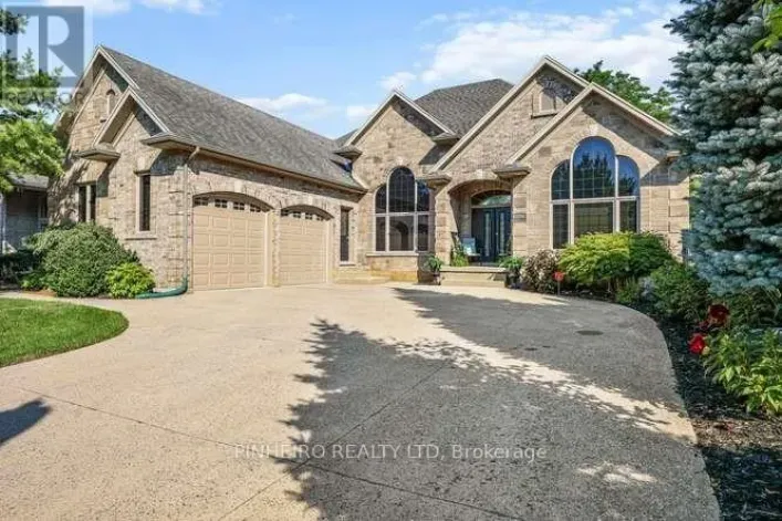 1802 RIVERBEND ROAD, London South