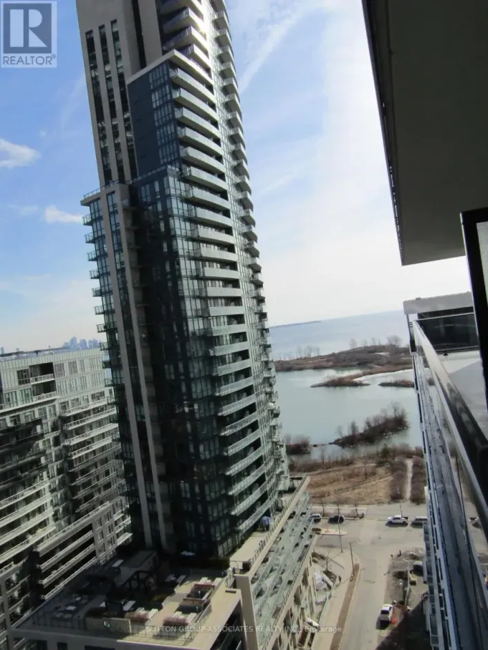 1803 - 70 ANNIE CRAIG DRIVE, Toronto