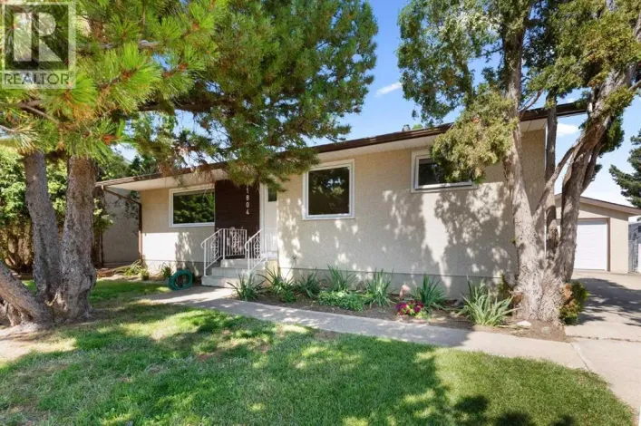 1804 17 Street SE, Medicine Hat