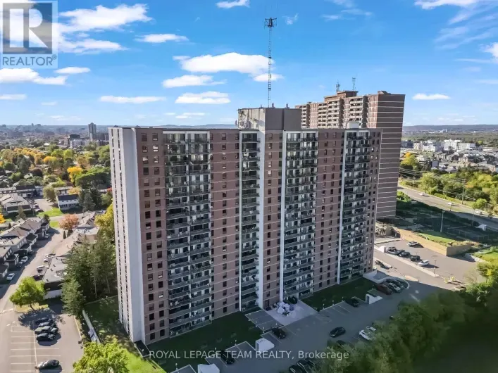 Apartment for sale: 1804 - 665 BATHGATE DRIVE, Ottawa