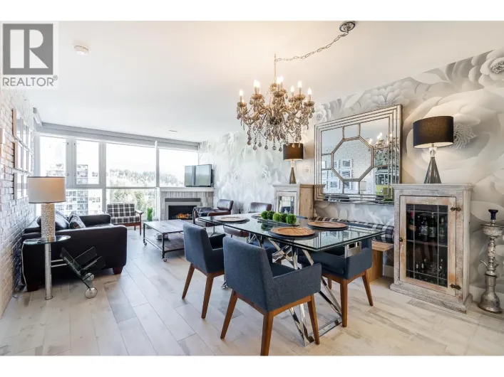 1806 235 GUILDFORD WAY, Port Moody