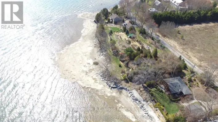 1806 LAKESHORE ROAD, Haldimand