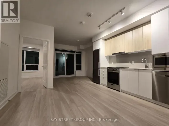 1806B - 50 UPPER MALL WAY, Vaughan