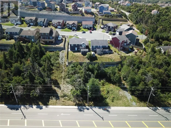 1807 Topsail Road, Paradise