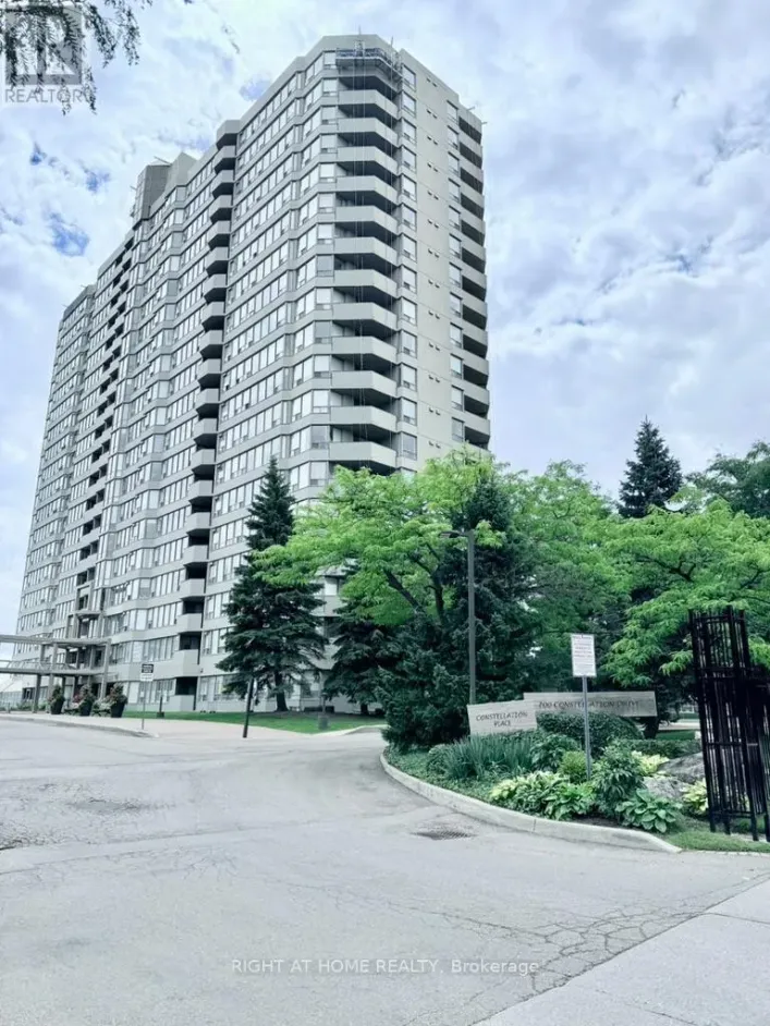 1808 - 700 CONSTELLATION DRIVE, Mississauga