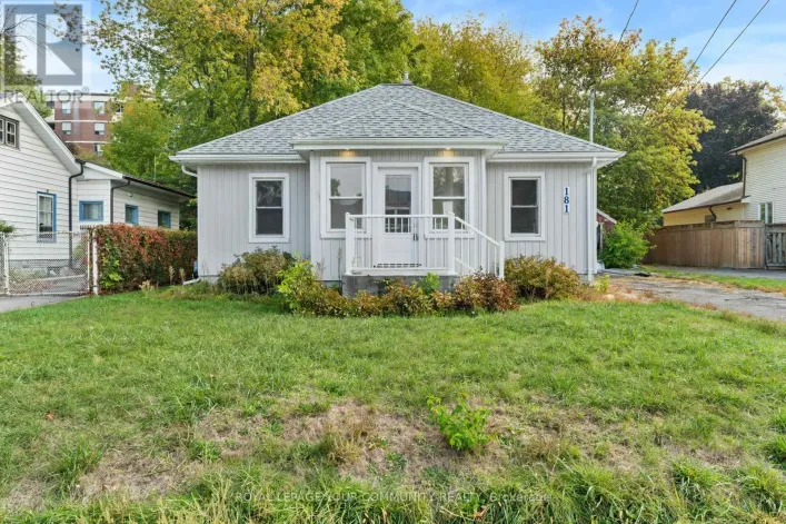 181 BURNHAM STREET, Belleville