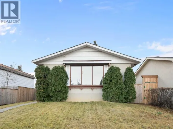 181 Dovercliffe Close SE, Calgary