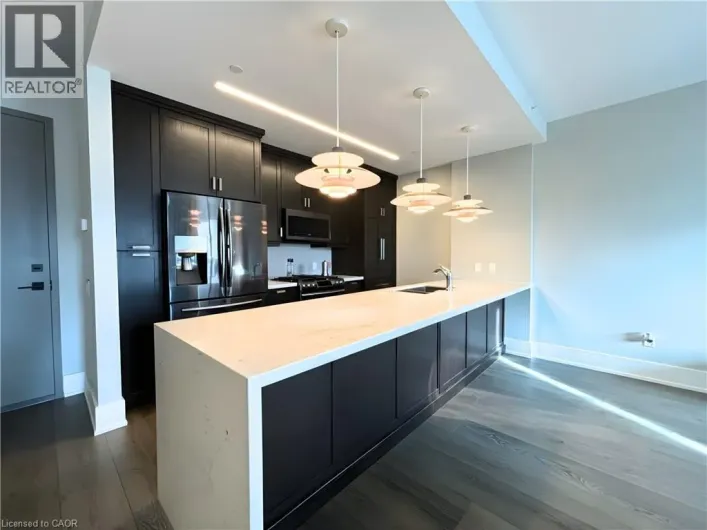 181 JAMES Street N Unit# PH4, Hamilton