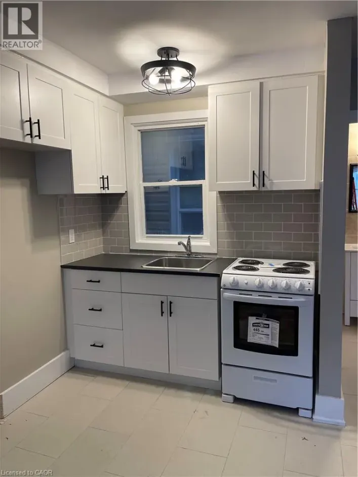 181 KING Street E Unit# 3, Kitchener
