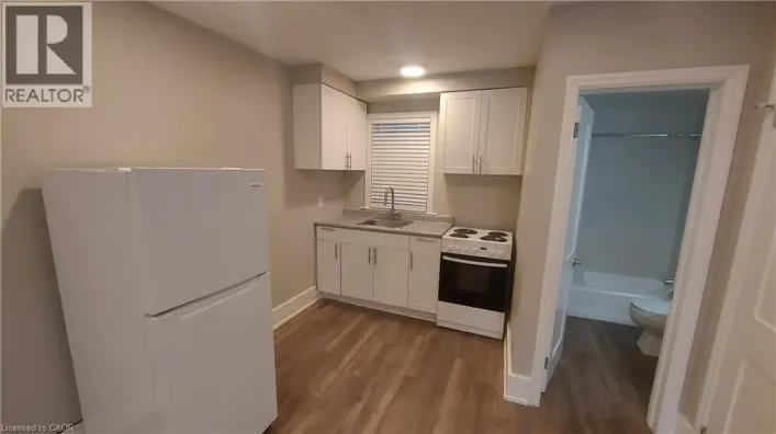 181 KING Street E Unit# 8, Kitchener