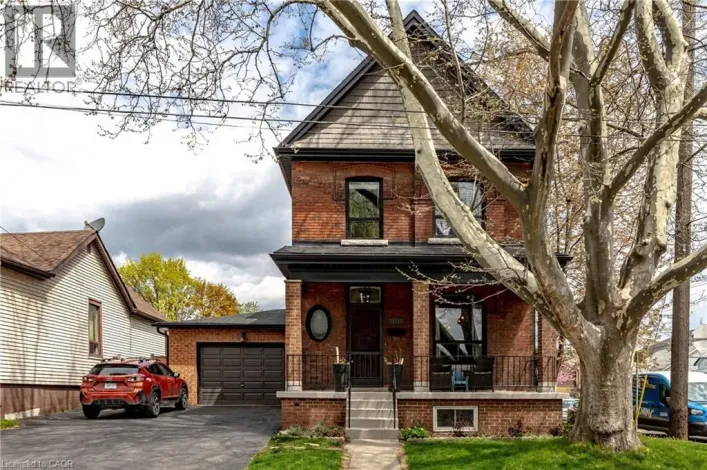 181 SIMCOE Street E, Hamilton