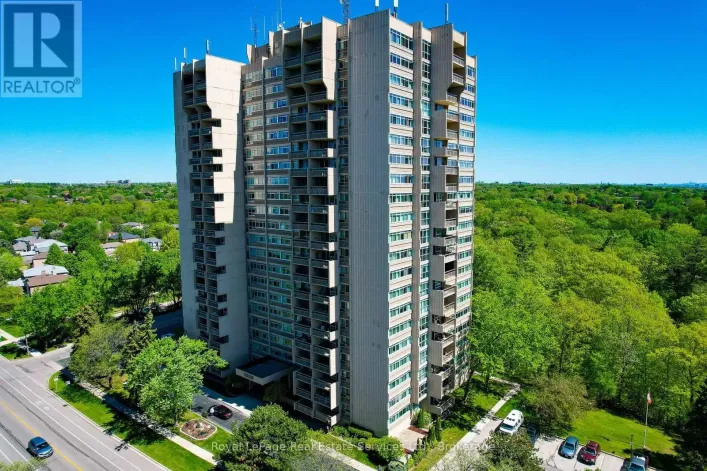 1810 - 1359 WHITE OAKS BOULEVARD, Oakville