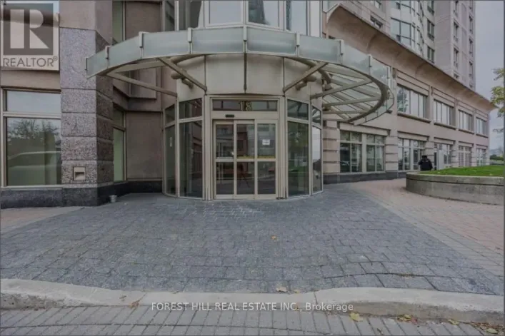 1810 - 18 LEE CENTRE DRIVE, Toronto