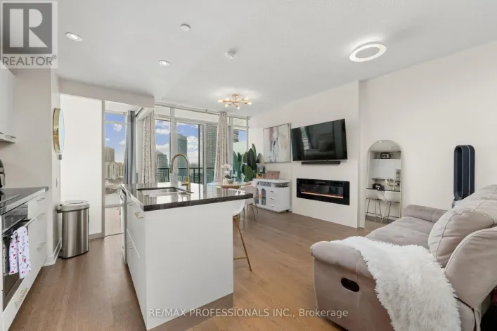 1810 - 90 PARK LAWN ROAD, Toronto