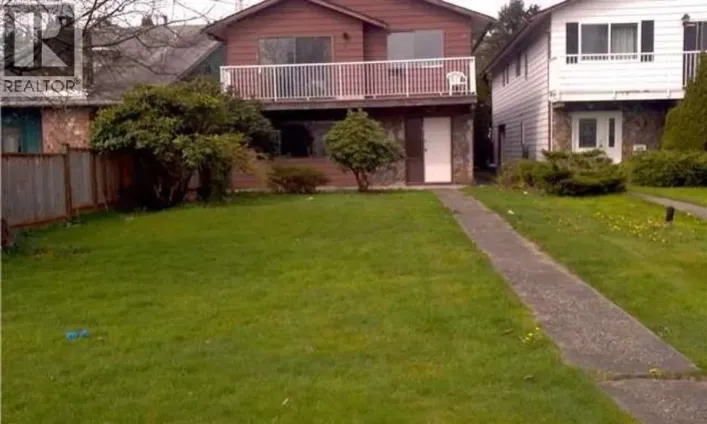 1810 TAYLOR STREET, Port Coquitlam