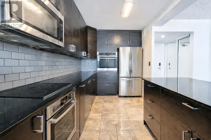 1811 - 10 MARTHA EATON WAY, Toronto