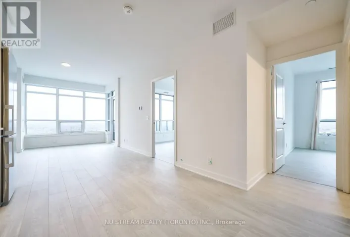 1811B - 50 UPPER MALL WAY, Vaughan