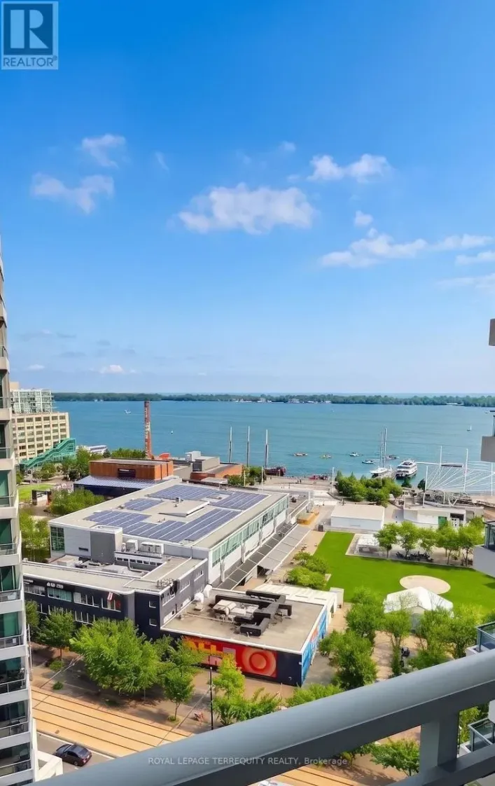 1812 - 230 QUEENS QUAY W, Toronto