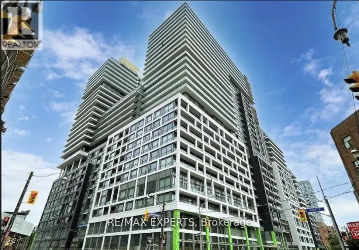 1812 - 70 PRINCESS STREET, Toronto