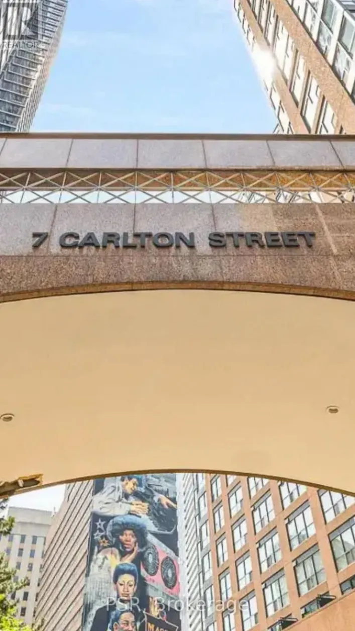 1813 - 7 CARLTON STREET, Toronto