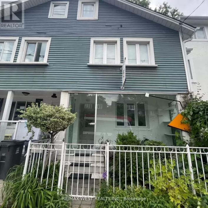 1813 GERRARD STREET E, Toronto