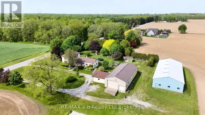 1813 NORFOLK COUNTY 19 ROAD W, Norfolk