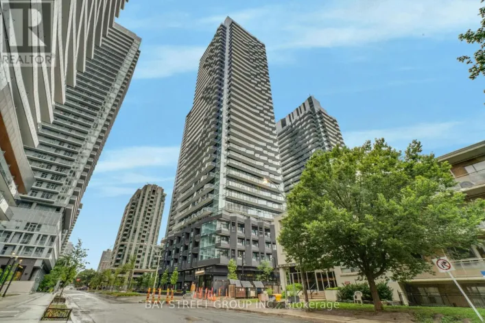 1813S - 110 BROADWAY AVENUE, Toronto