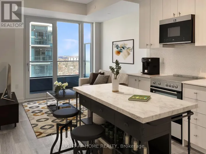 1814 - 15 WELLINGTON STREET, Kitchener