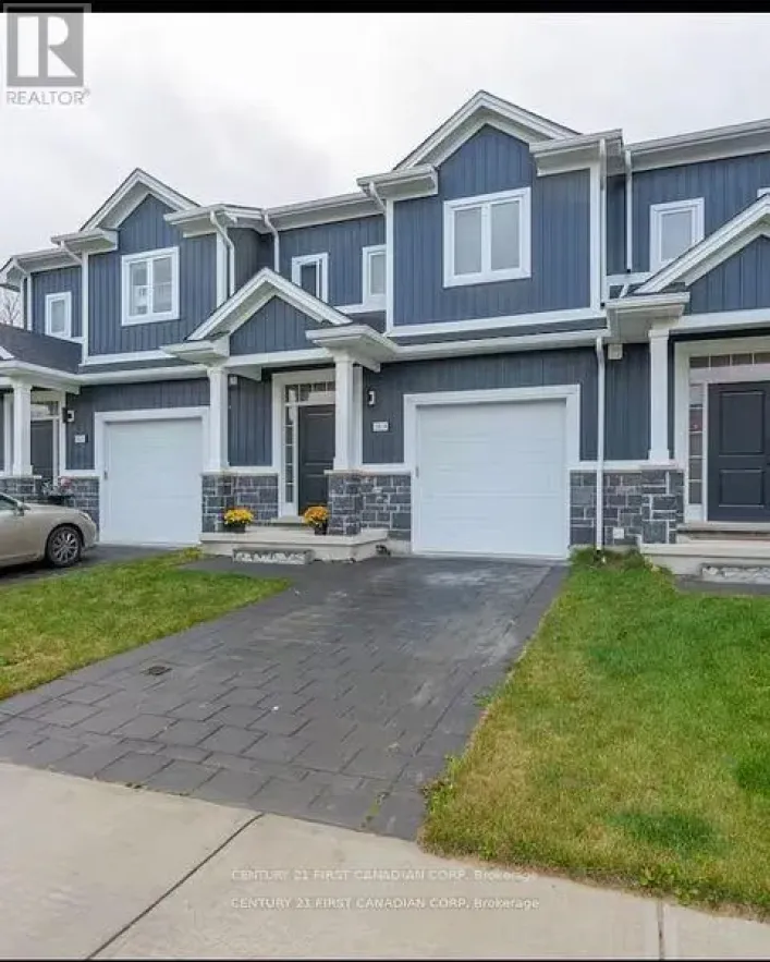 1814 FINLEY CRESCENT, London North