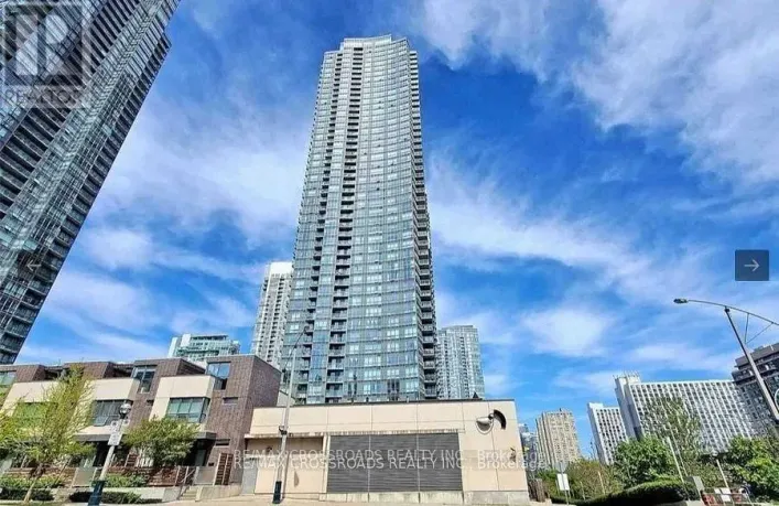1815 - 11 BRUNEL COURT, Toronto