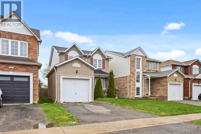 1815 DALHOUSIE CRESCENT, Oshawa