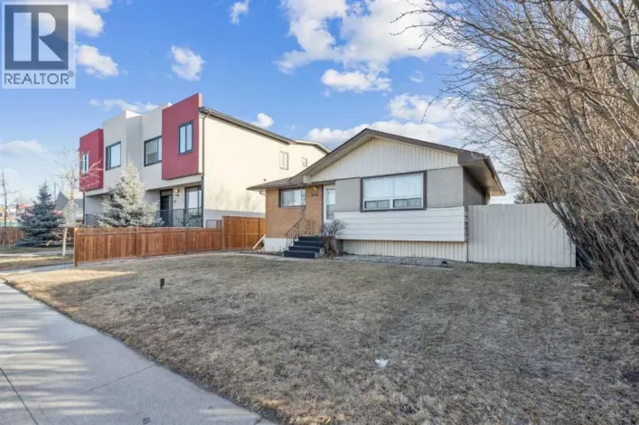 1816 42 Street SE, Calgary