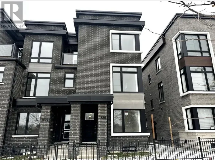 1816 DONALD COUSENS PARKWAY, Markham