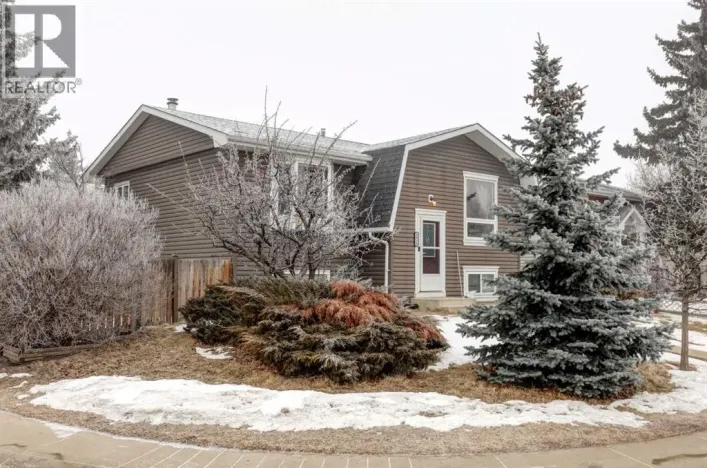 1816 Meadowbrook Drive SE, Airdrie