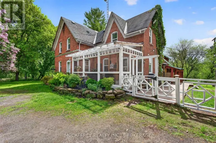 1817 GLEN SMAIL ROAD, Edwardsburgh/Cardinal