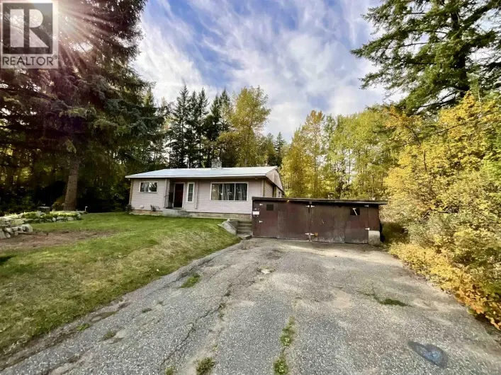 1817 MARBLE STREET, Quesnel