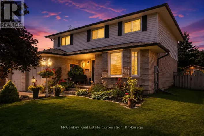 1817 PARKWOOD CIRCLE, Peterborough