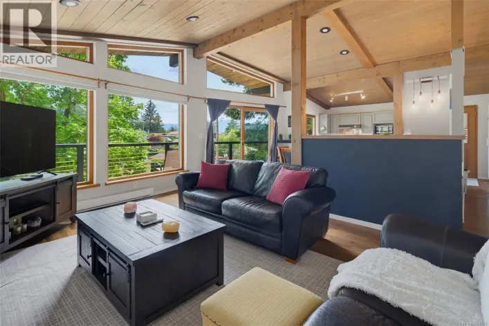 1819 Deborah Dr, Duncan