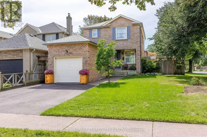 182 CHATFIELD DRIVE, Ajax