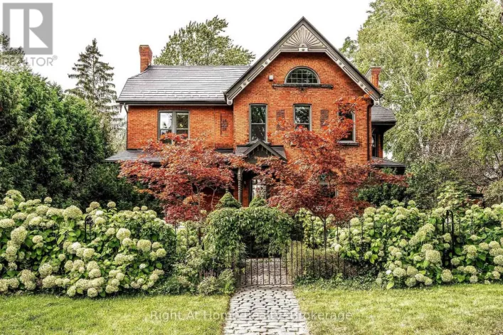 House for sale: 182 CHURCH STREET, Stratford
